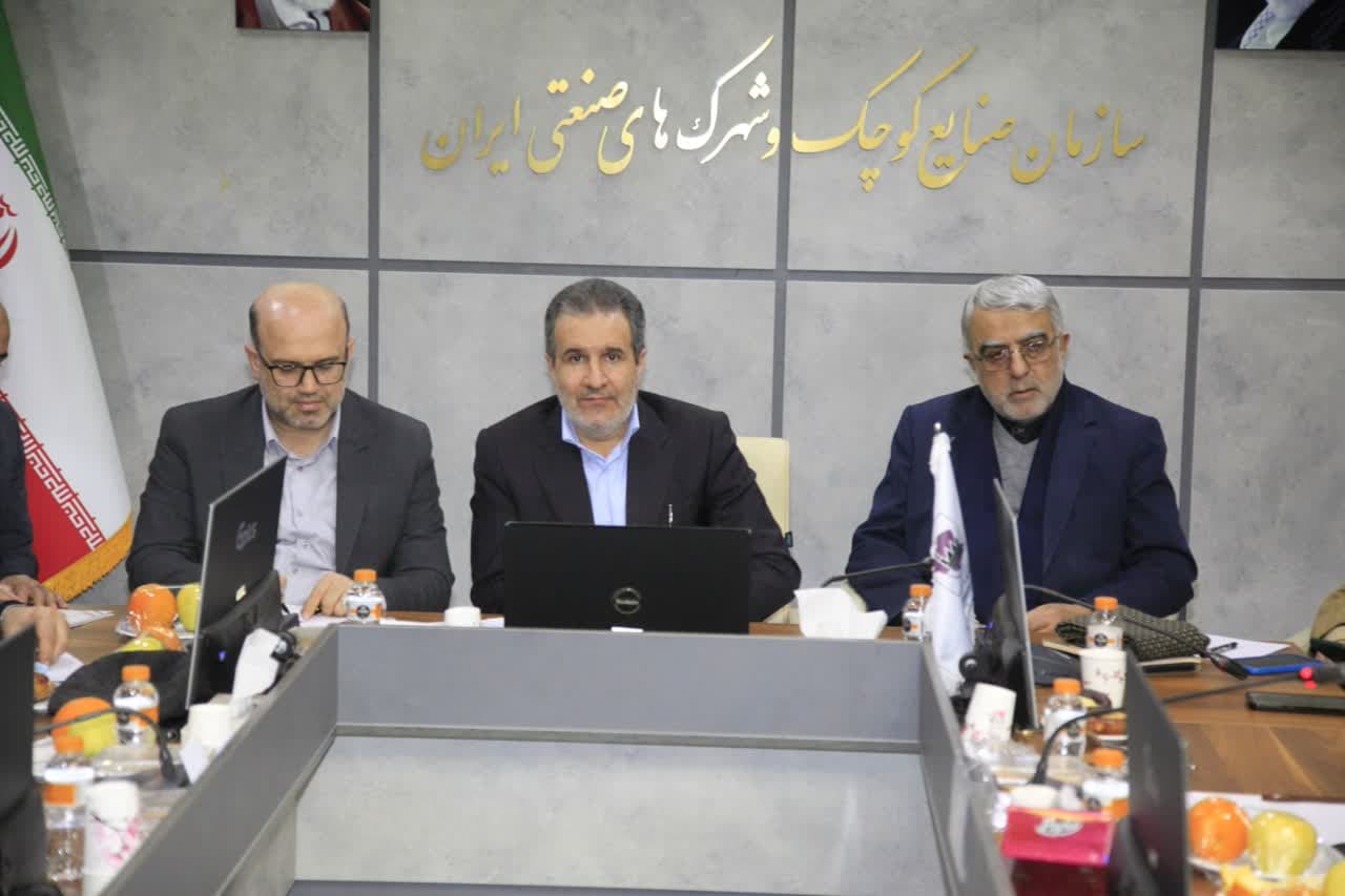 در نشست بررسی راهکارهای اجرائی برای رفع ناترازی انرژی صنایع مطرح شد: